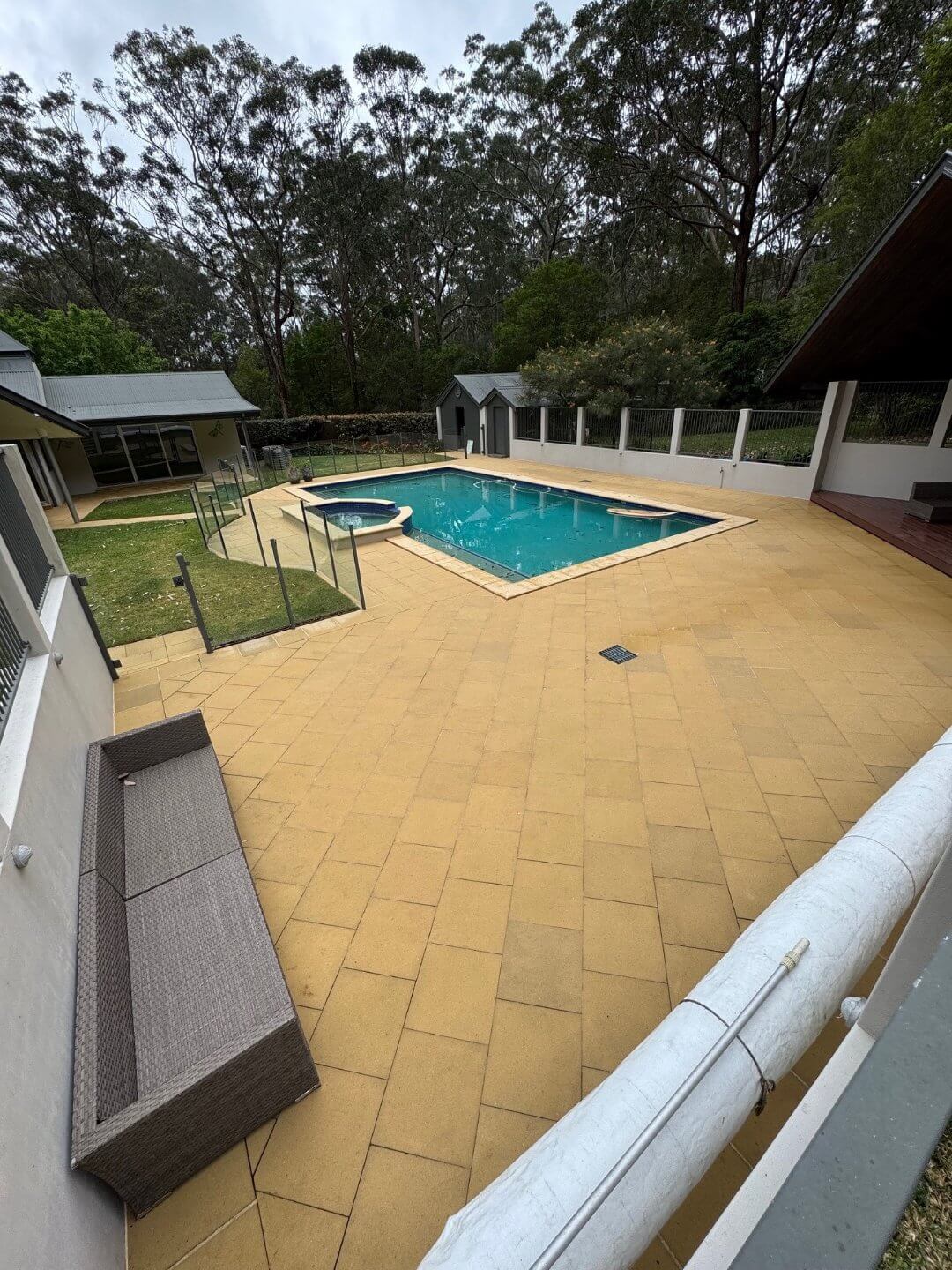 Pool Deck Cleaning