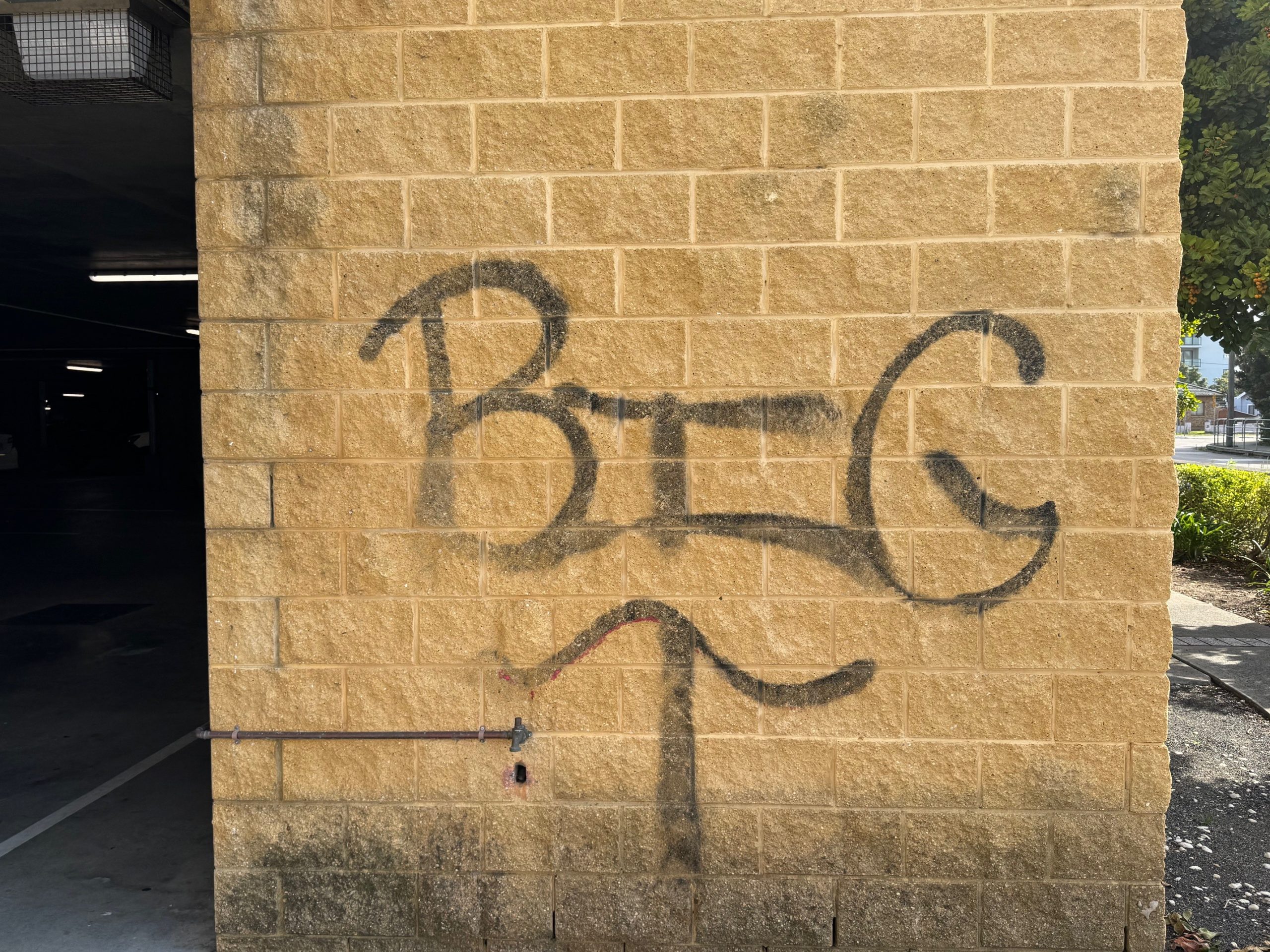 graffiti-removal-central-coast-before