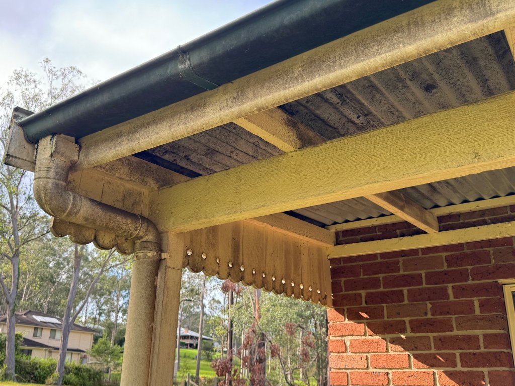 House-Washing-Central-Coast-Before