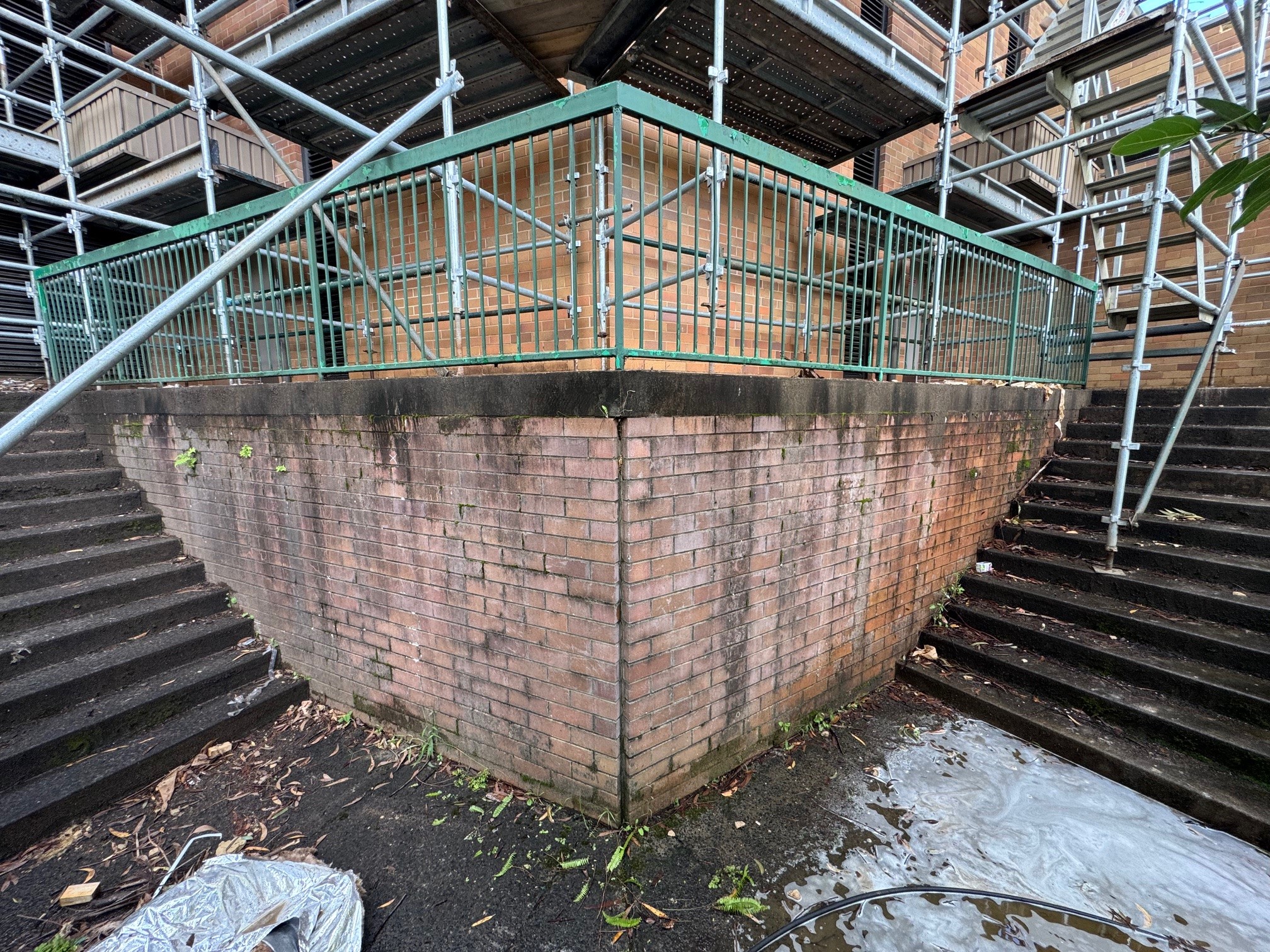 Brick-Cleaning-Services-Central-Coast-Before